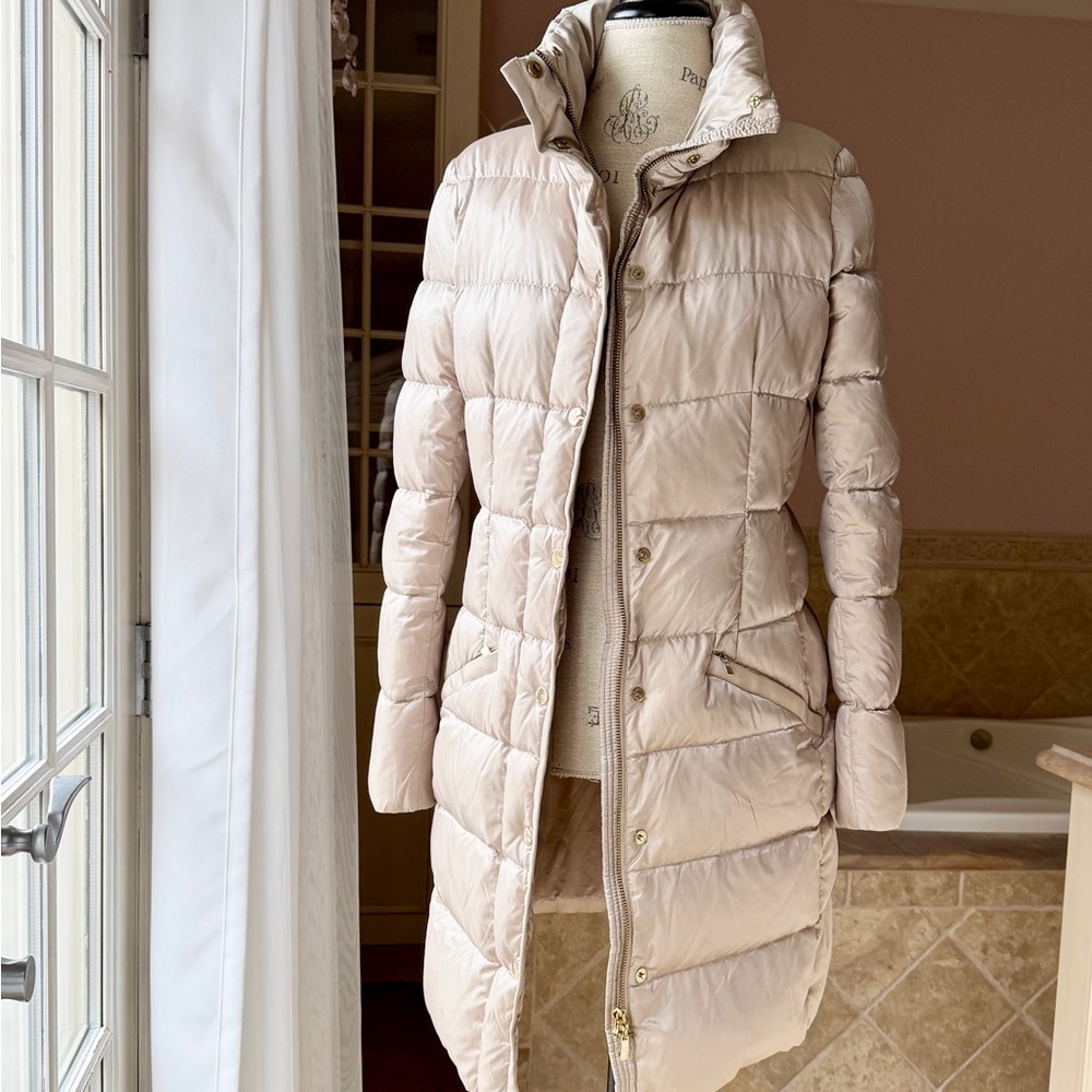 Escada Light Beige Puffer Jacket - image 1